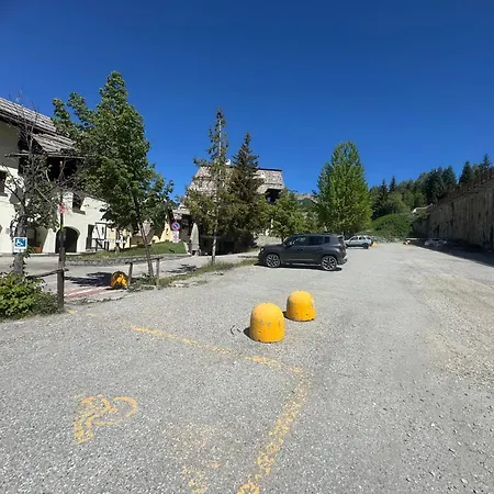 Apartment La Casa Di Maya A Due Passi Da Sestriere Grangesises