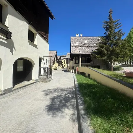Apartment La Casa Di Maya A Due Passi Da Sestriere Grangesises