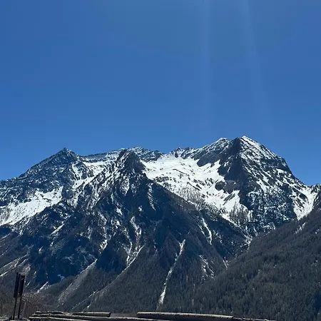 La Casa Di Maya A Due Passi Da Sestriere *